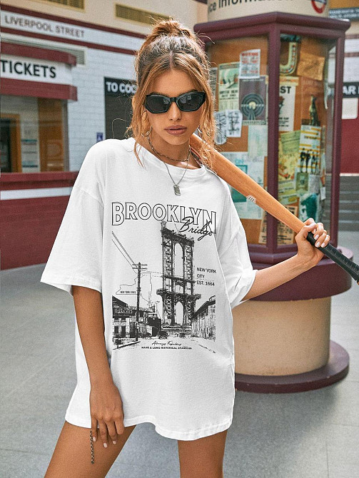 Футболка женская с принтом  42 Белая 2664081994 Днепр - изображение 1