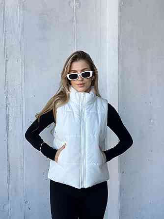 Жіноча тепла жилетка на блискавці плащівка емі на силіконі Одеса