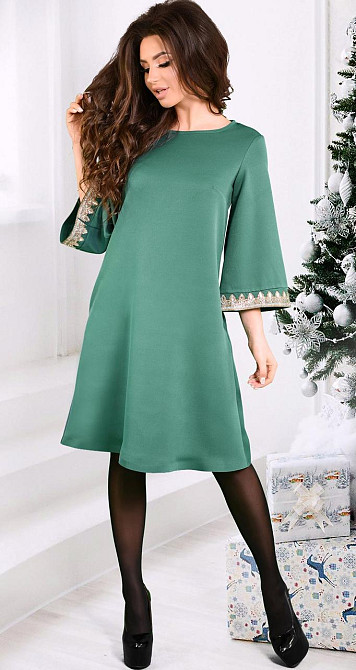 Ошатне розкльошене плаття з красивими рукавами та кристалами (42) Київ - фото 1