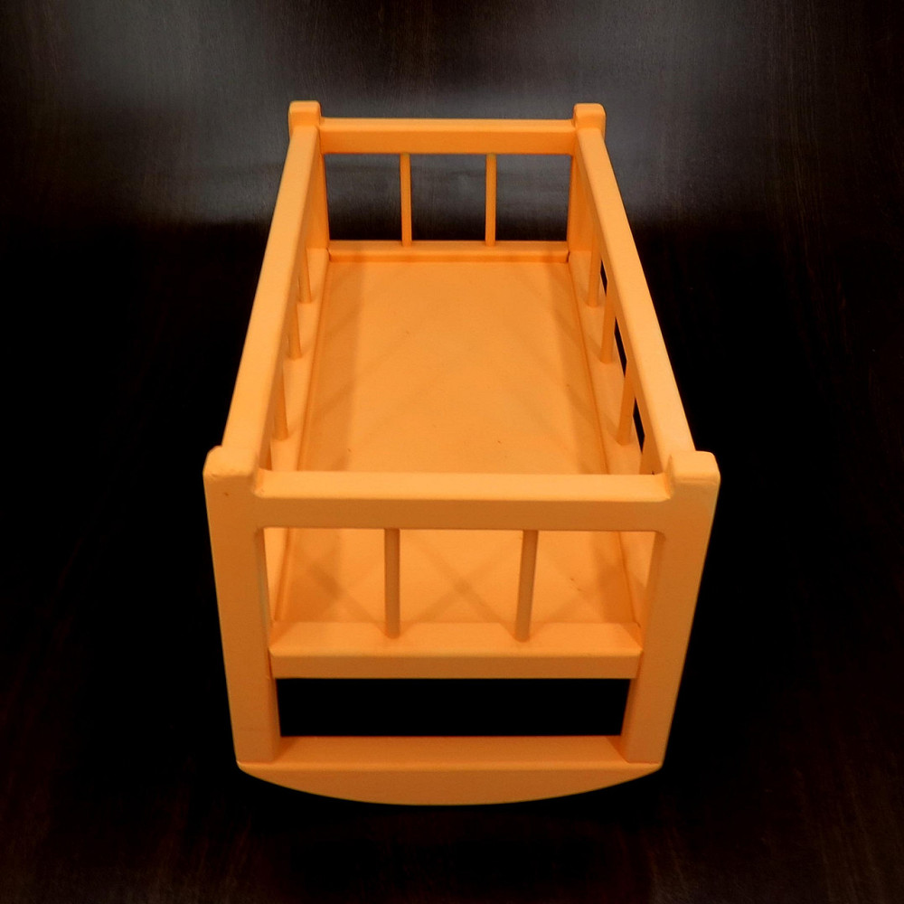 Кровать для кукол 