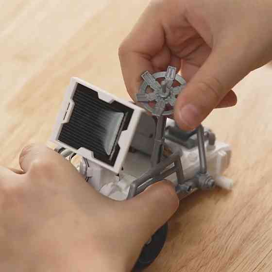 Ігровий набір з фігуркою – Місія «Збери космічний ровер» Днепр