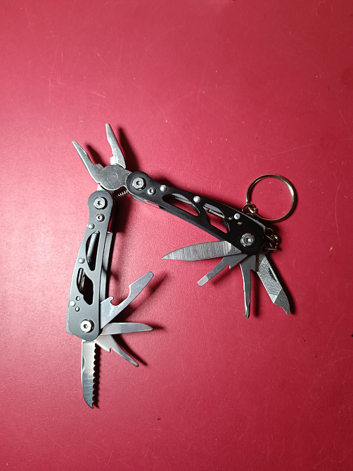 Багатофункціональні, складані, кишенькові, плоскогубці Київ - фото 1