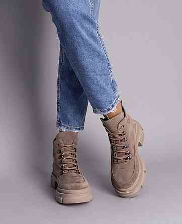 Черевики жіночі RONE латте замша натуральна зимові 39р.-25см. 40р.-25.5см. (4271) Коломыя