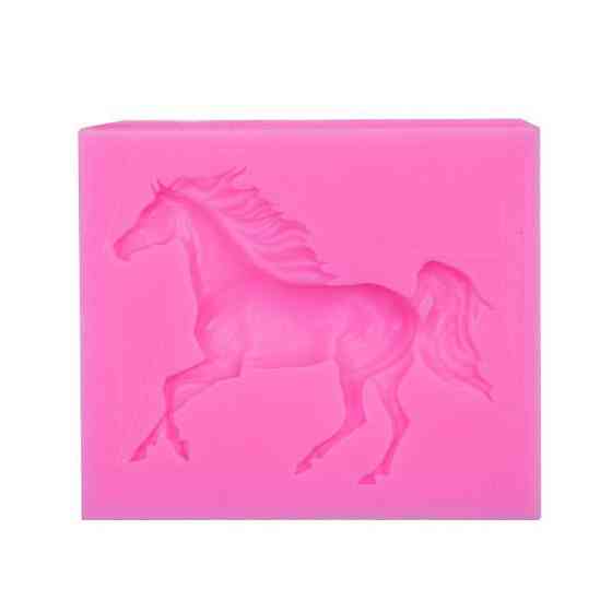 Молд силіконовий Кінь 76 на 65 мм рожевий Київ