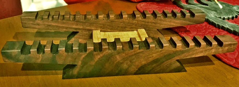 Органайзер для пензлів "Електрида" мускат Миколаїв - фото 1