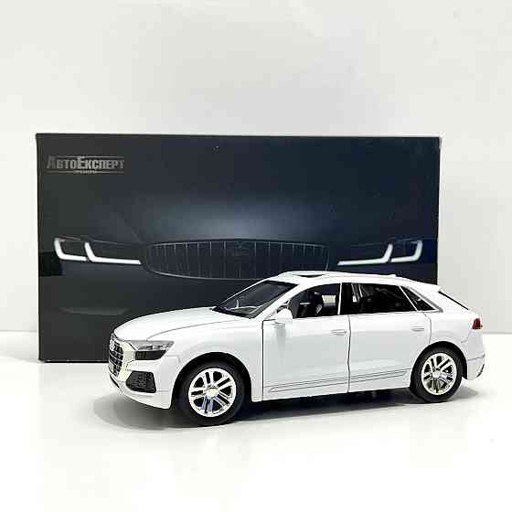 Машинка металева TK Union Group Audi Q8 відчиняються двері капот багажник масштаб 1:24 Біла (GT-5250) Чернігів
