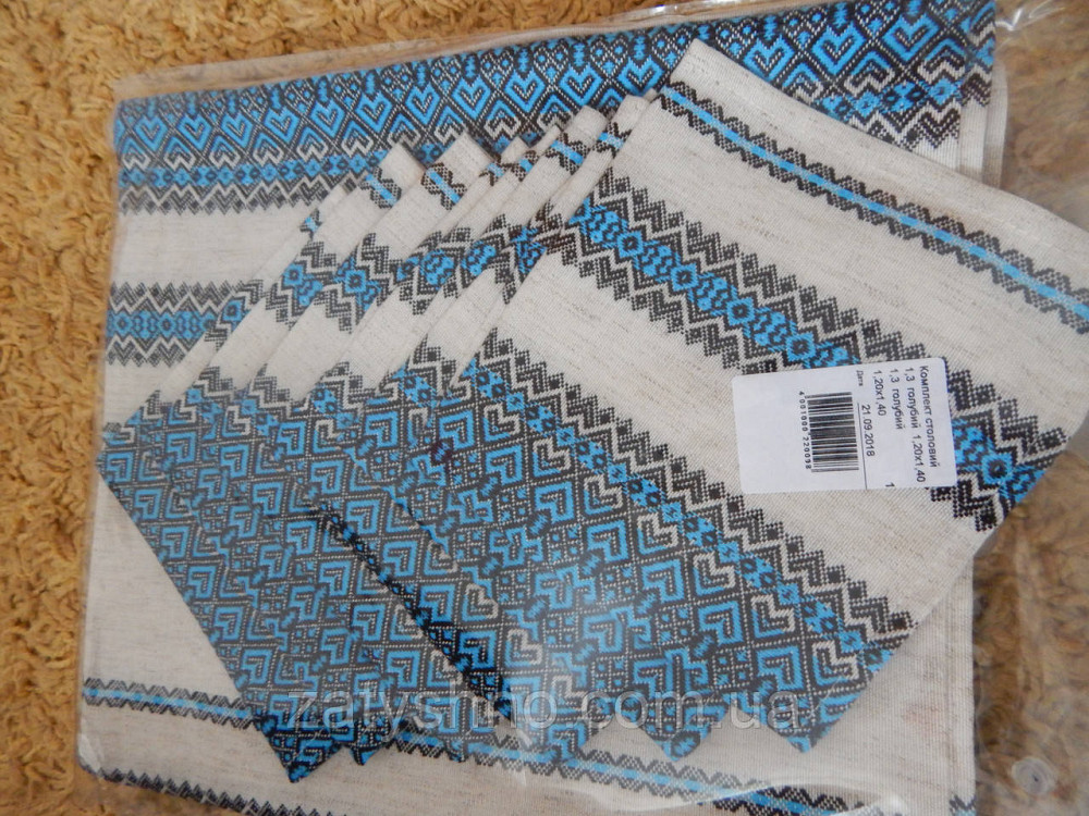 Комплект скатертини вишитий блакитний із сетами Київ - фото 4