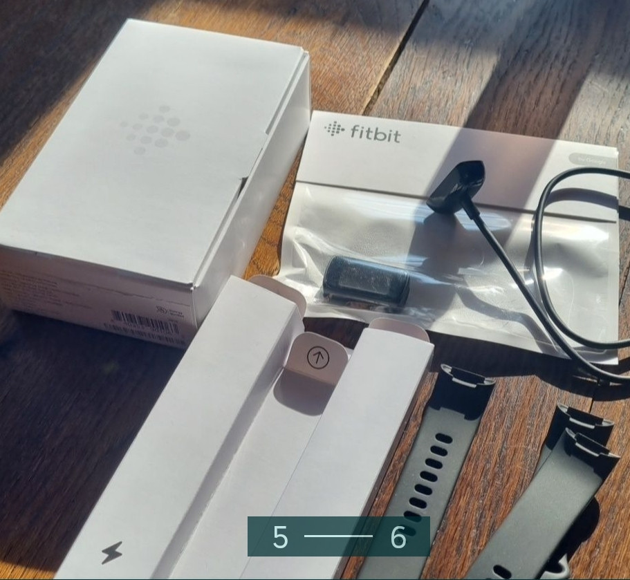 Фітнес-браслет, трекер: FitBit Charge 5, Black. Київ - фото 5