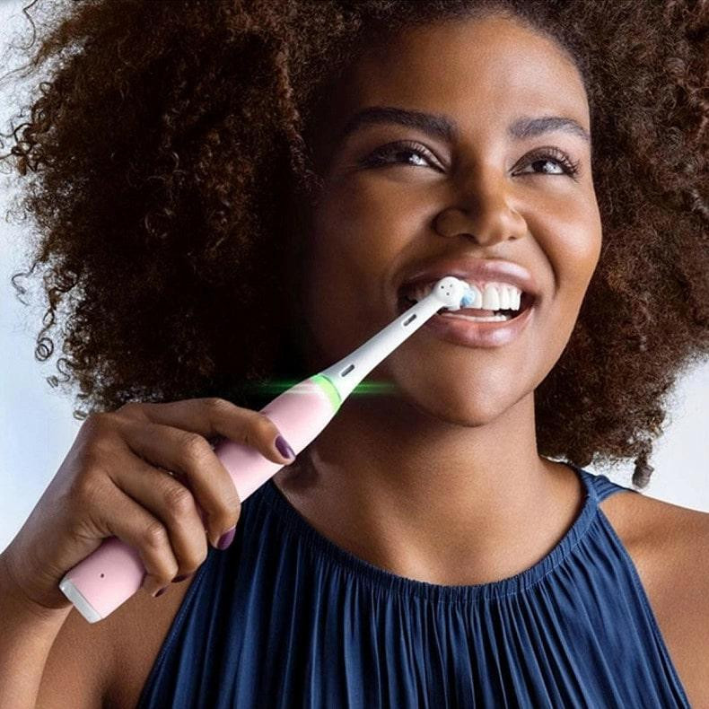 Зубна електрощітка Braun Oral-B iO Series 3 iOG3.1A6.0 Blush Pink ( 28456 ) Харків - фото 6