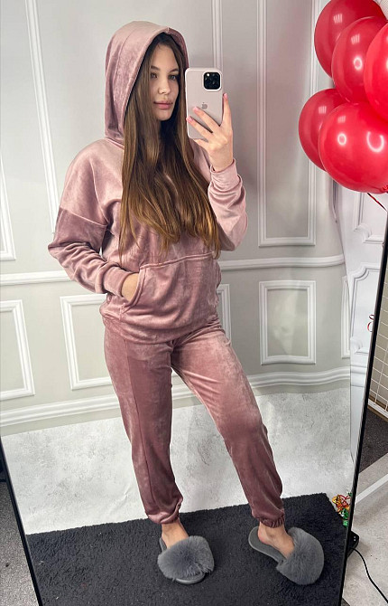 Женский велюровий костюм с капюшоном Пудровый M Харьков - изображение 1