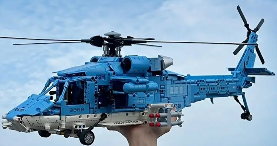 Конструктор гелікоптер 1389деталей Харків - фото 1