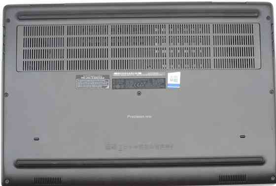 Ноутбук: DELL Precision 7540 17-9850H / RAM16GB/ SSD512Gb./ NVIDIA RTX 3000. Киев