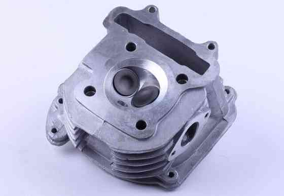 Головка циліндра в складі на бензиновий дзвіночок 125 Мукачево