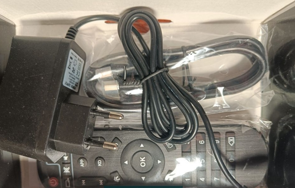 Приставка Смарт ТВ T95 W2 2/16 Киев - изображение 2