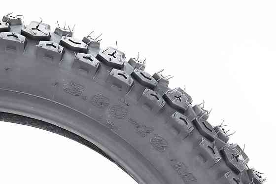 Шина 3,00-18 шипована SY-012 Киев