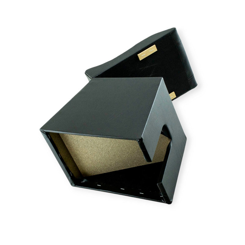 Подлокотник ваз xxxl под иномар. сиденье 20см черный с вышивкой (кожзам) new изгибом Мукачево - изображение 1