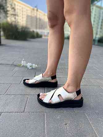 Abbi Босоніжки жіночі ABBI C110-06 золото (літо, шкіра натуральна) (3831) лише 38р. Коломыя