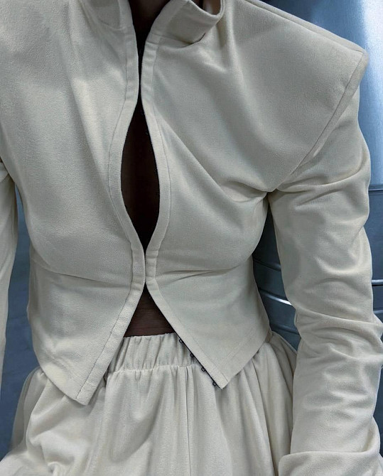 Жіночий стильний повсякденний костюм із замшільника дайвінгу Айворі, 44/46 Одеса - фото 3