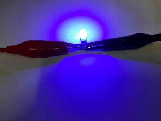 Світлодіодна лампа TBS T5 2 SMD 3014 (W1,2W) W2x4,6d панель приладів, кнопка BLUE 12V Харків