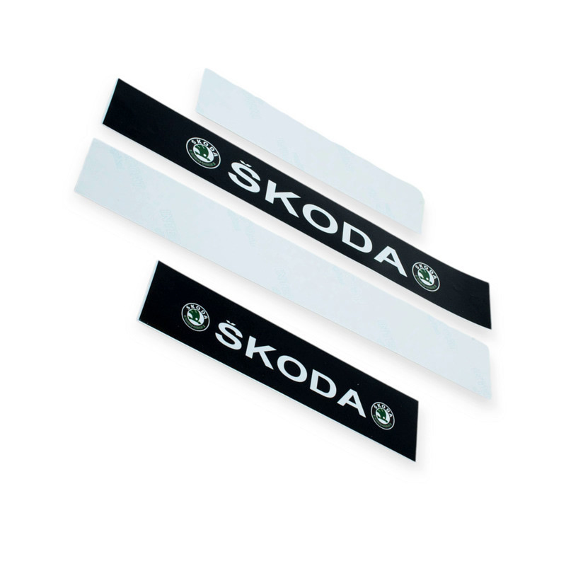 Наклейка на пороги 