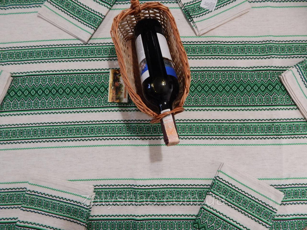 Зелена скатертина вишита на льону Київ - фото 4