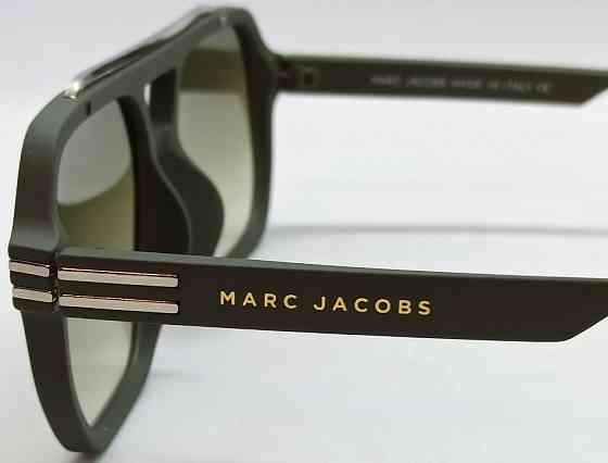 Брендові класичні чоловічі окуляри зелений градієнт у зеленій оправі. Київ