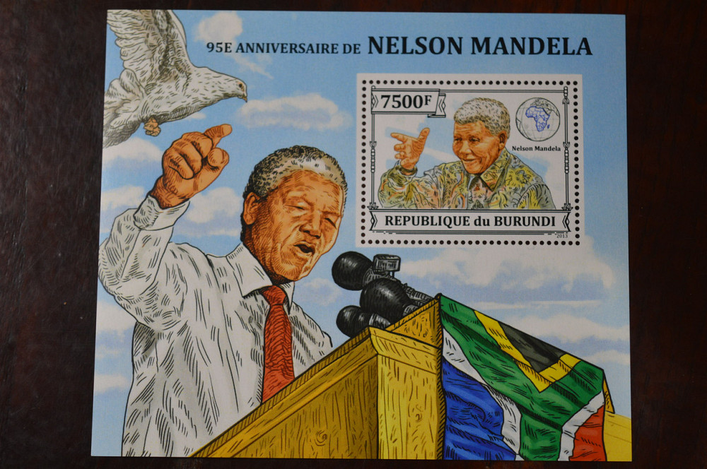 Бурунді. Марки. Блок. (А-39) Полтава - фото 1