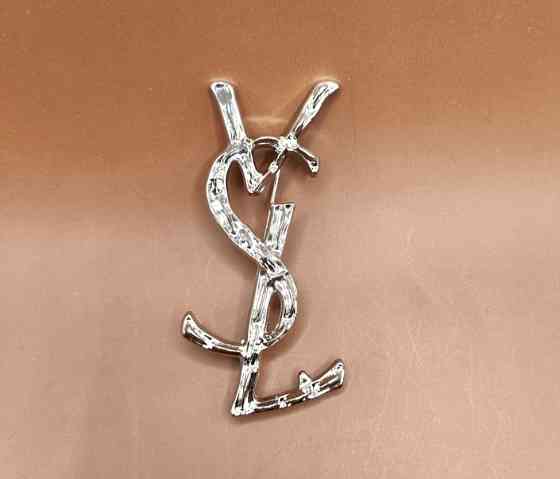 Брошка "Ів Сен Лоран"  Сріблястий (0601) Сміла