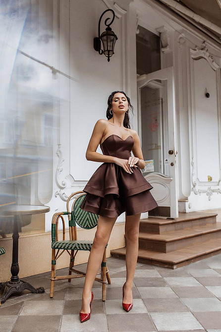 Женское праздничное элегантное мини-платье с корсетным верхом, ткань: атлас Шоколад, 44 Одесса - изображение 2