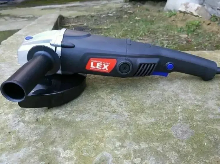 Болгарка LEX AG282 180 мм – ідеальна для шліфування та різання Львів - фото 5