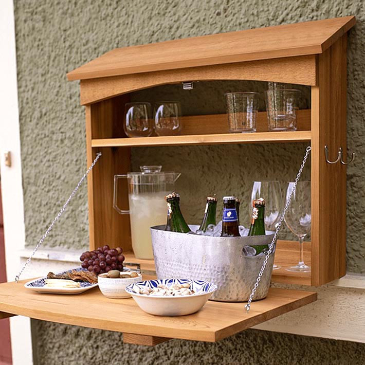 Настенный бар 