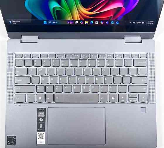Сенсорний Lenovo IdeaPad 5 14Q8X9 OLED 2в1 16GB RAM 1TB SSD. Харків