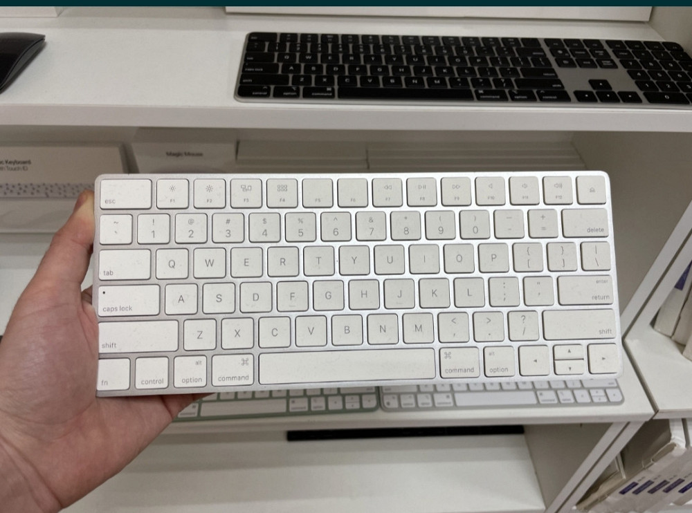 Apple Magic Keyboard 2 silver MLA 22б/у.Новый МК2С3 У продажу: Apple Magic Keyboard silver Киев - изображение 1