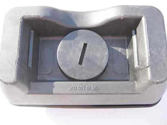 Mercedes-Benz  A2039970186 Новий упор під домкрат на кузові (піддомкратник) Febi C-Class W203 CL C215 CLС C219 CLС C203 Одесса