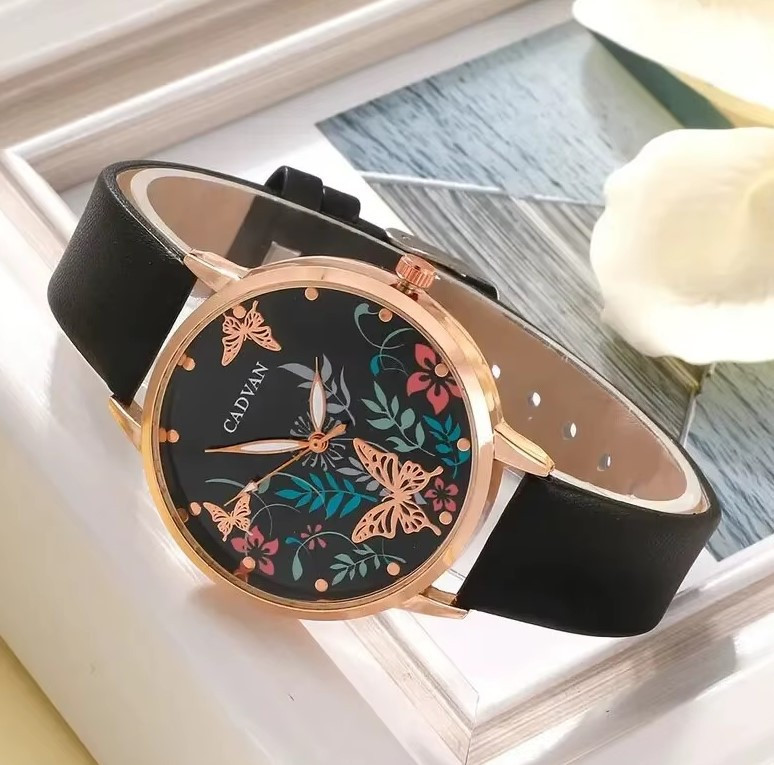 Жіночий подарунковий набір Elegant Bloom наручний годинник з квітковим циферблатом та комплект браслетів чорний Київ - фото 2