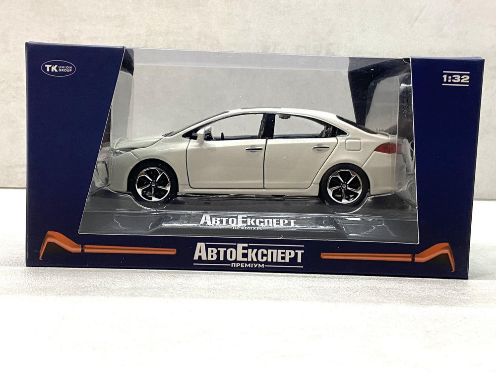 Машинка TK Union Group Toyota Corolla інерційна 1:32 Біла (GT-6258) Чернігів - фото 7