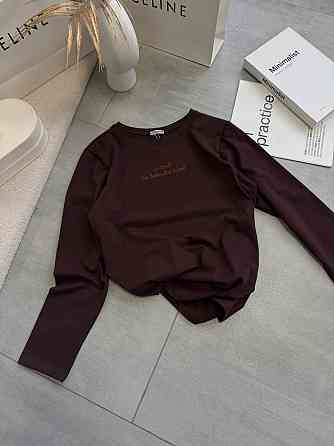 Женский базовый оверсайз лонгслив 