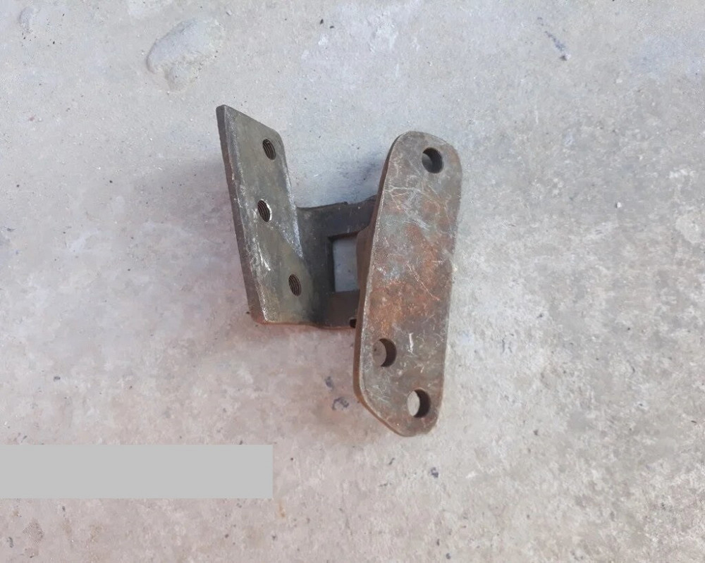Петля задней двери верхняя ГАЗ-21. 21-6206010 Харьков - изображение 1