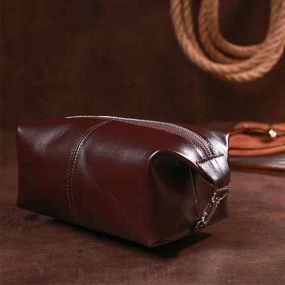 Шкіряна глянсова косметичка Shvigel 16407 Коричневий Київ