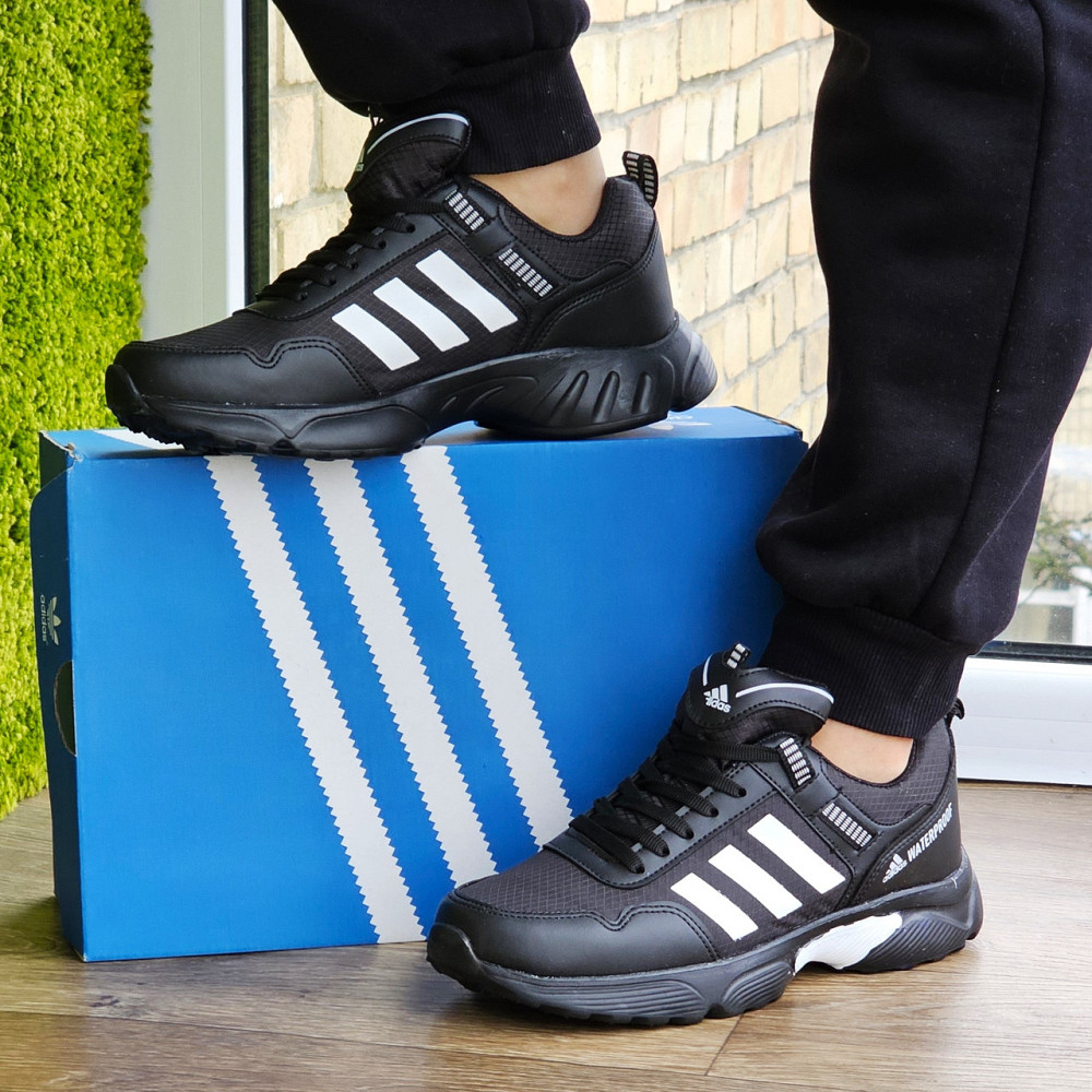 Чорні чоловічі Кросівки Adidas Waterproof Адідас (розміри: 41,42) ВідеоОбзор Дніпро - фото 1