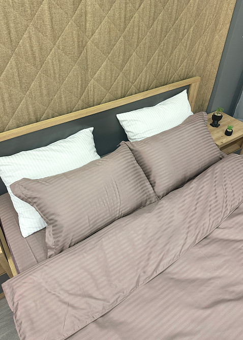 Комплект постільної білизни Страйп-сатин Євро 200х230 з простирадлом на резинці Сіро-бежевий (88-184) Київ - фото 5