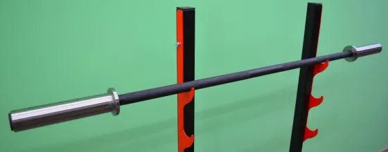 Гриф олімпійський 1.5 м з діаметром 50 мм до 150 кг вагою 9 кг Гантелі, гирі, штанги та диски воронований Київ