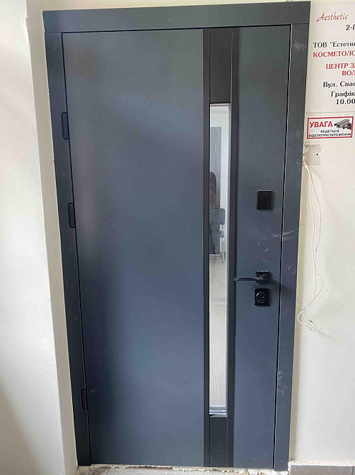 Двери уличные со стеклопакетом, модель Rio-S антрацит, комплектация Proof Smart Street , замки Kale Киев - изображение 4