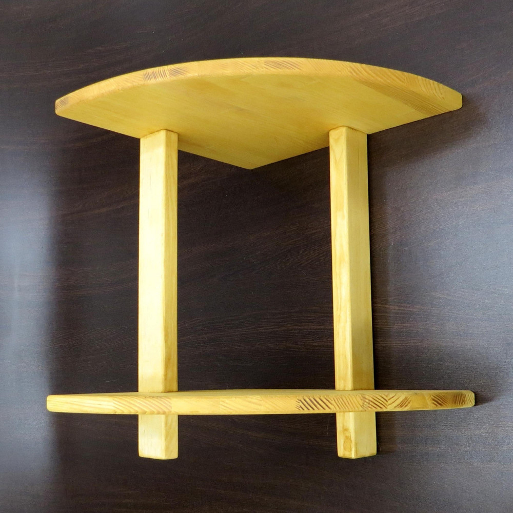 Угловая настенная полка 