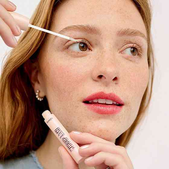 Benefit Whoop Lash — сироватка для росту та зміцнення вій з ефектом об’єму за 6 тижнів Слов'янськ