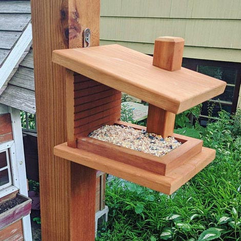 Кормушка для птиц 