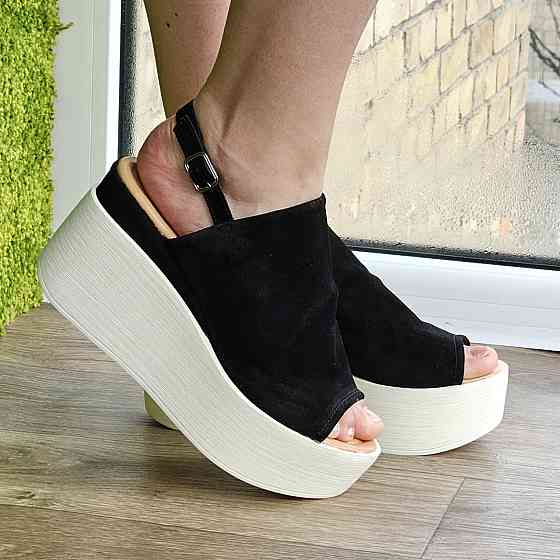 Жіночі Босоніжки на Танкетці Замшеві Сандалії на платформі Чорні Літні (розміри: 36,37,38,39,40) — 47 Дніпро