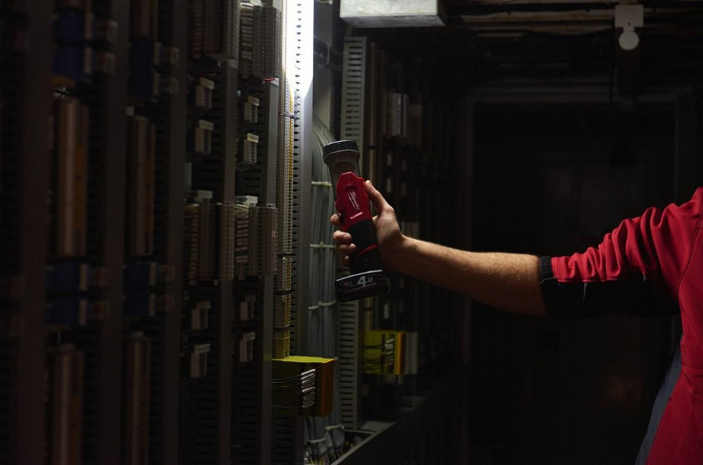 Акумуляторний ліхтар MILWAUKEE M12 TLED-0 4932430360 Одесса - изображение 3