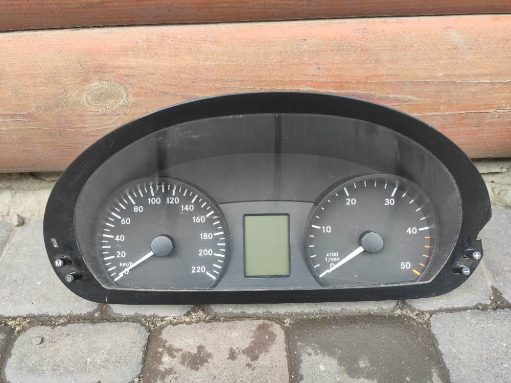 Панель приладів (спідометр) Mercedes Vito w639 2.2 cdi 2003-2009 (A6394464321) Ковель - изображение 1