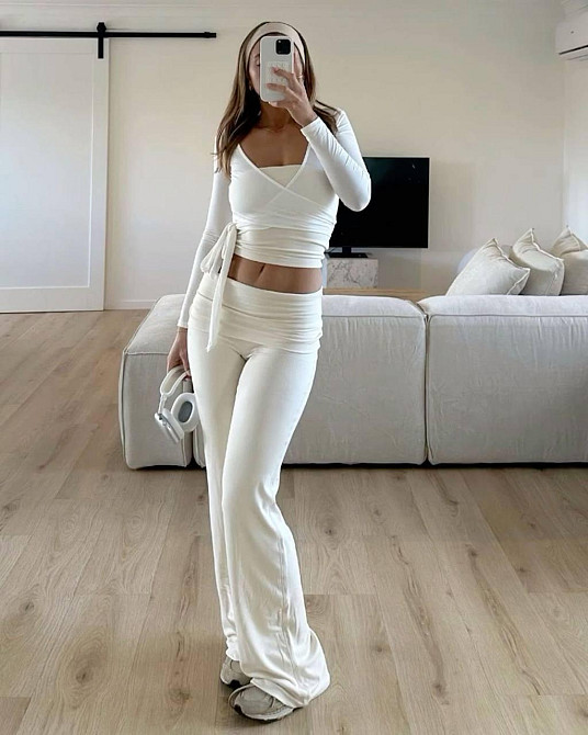 Женский базовый костюм двойка натуральная плотная вискоза Молочный Одесса - изображение 1